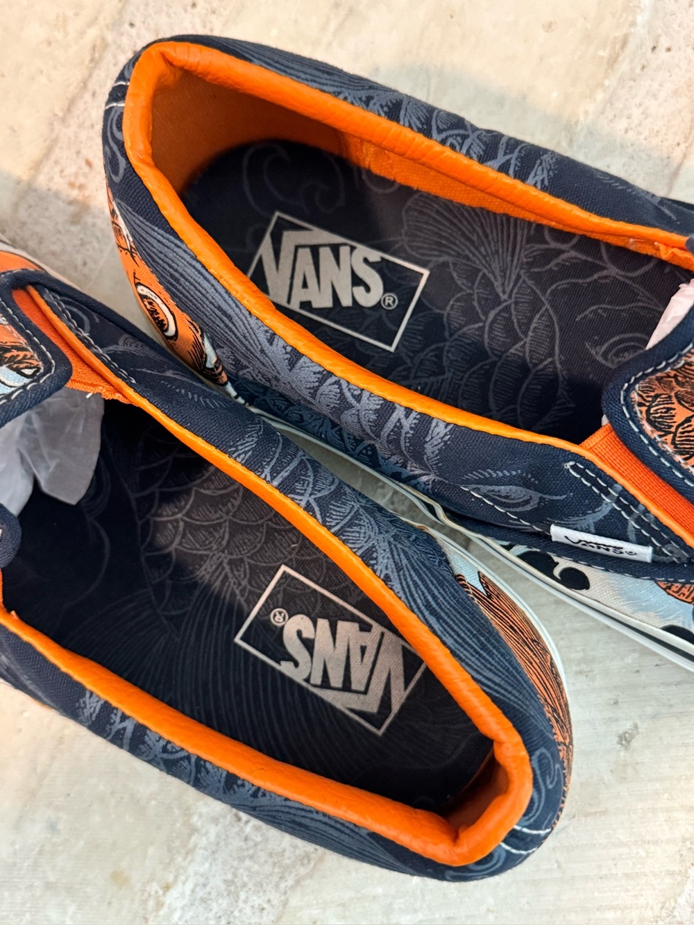 Vans Koi Fish Rare Retired Streetwear Slip-Ons- Unisex size Men’s 11.5 NWOT - Picture 13 of 16